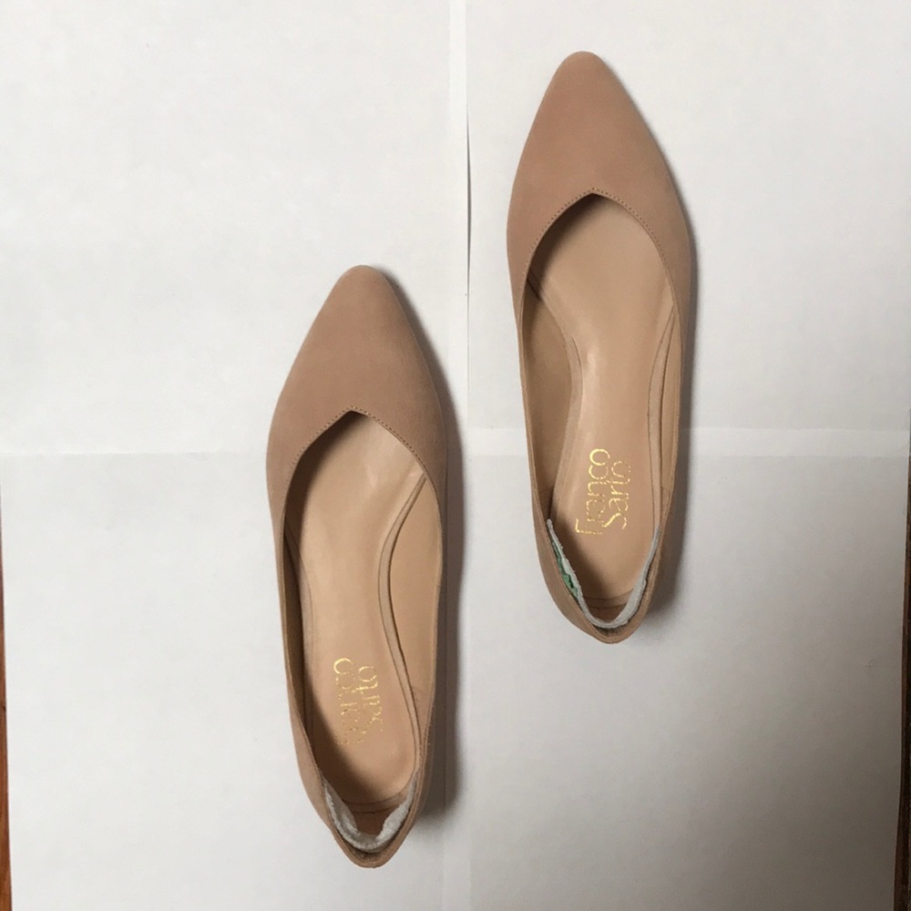 Franco Sarto Nude Flats ( New Never Worn)